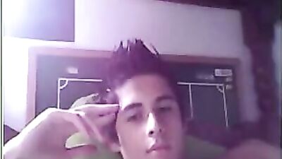 Nestors Web-Cam Handjob Adventure