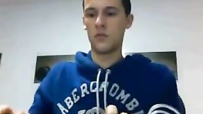 Web-Cam Handjob with Nils 19: Endless Masturbation!