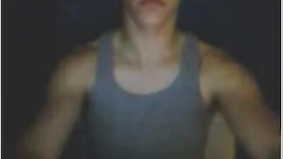 Stephen 20 Masturbating: Web-Cam Handjob Exposed!