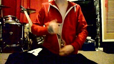 Gay Porn - UK Straight Lad Wanks Into the Camera