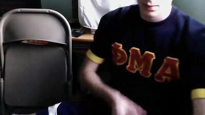 Web-Cam Big Cocks Handjob - This Gay Boys Cum Is What Attracts Us!