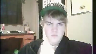 Hat Removal Web-Cam Handjob: The Ultimate Gay Porn Video Experience