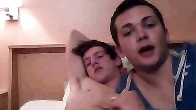 Hot Twink Blowjobs: Undercover Gay Tube Footage