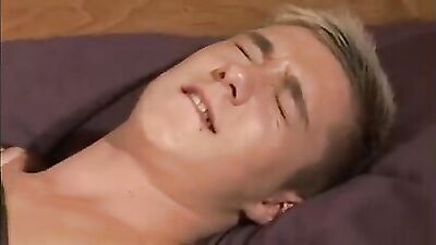 Gay Cop Fucking: Bareback Action!