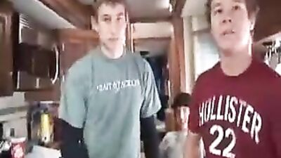 Gay Porn: Straight Guys Go Gay - The Ultimate Experience