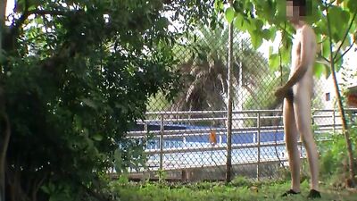 Stroke in Public: Amateur Solo Adventure