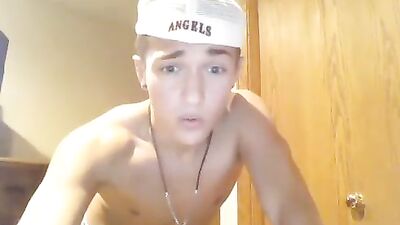 Young & Wild: Web-Cam Blond Boys Handjob