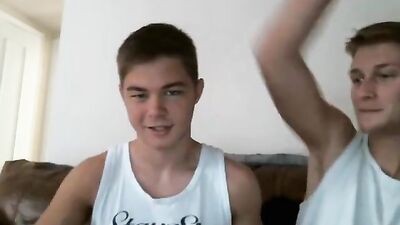 Gangbang with Web-Cam Twinks