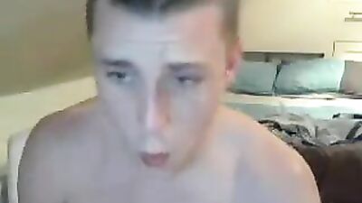 Camboy XXX: Raw Web-Cam Action - The Ultimate Gay Porn Experience!