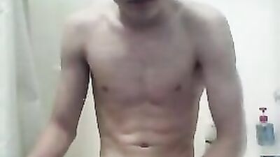 Chicago Guys Masturbating on Cam: A Handjob for the Web!