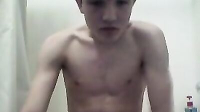 Chicago Guys Masturbating on Cam: A Handjob for the Web!