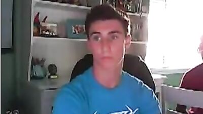 Cutie wanks: Hardcore Gay Porn Adventures!