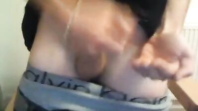 Gay Porn Twink Cums in Hand