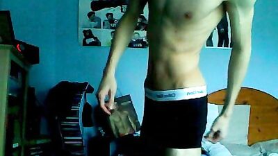 Blond Web-Cam Boys Undressed: Amateur Porn Video!