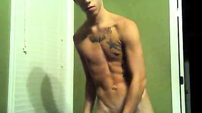 Straight Ink Cockjerking and Cum Shooting - The Amateur Way!