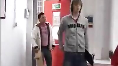 Brit Skaters: Unprotected Thrills