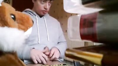 Web-Cam Handjob Reunion: Looking for cam and More!