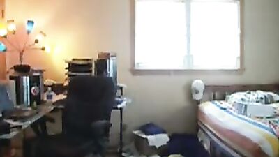 Deluxe Room Revamped - Amateur Web-Cam Handjob