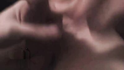 Open Legs Delight: Unleashed Amateur Oral Passion