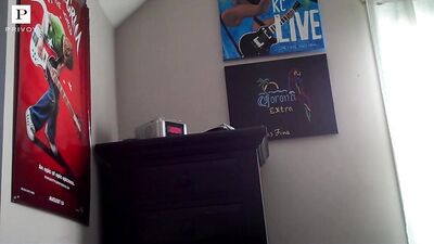 Tylers Flexy Muscle Show: Amateur Frat Hotties Revealed!