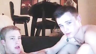 A happy day with her ​​boyfriend