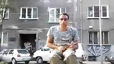 Street Hookup: Public Outside Wank