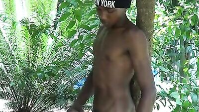 Young Latin Models Foto Shoot: Exploring Solo Latino Passion!