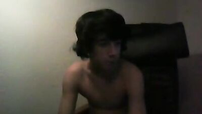 Gay Porn Frenzy - Lindo Esporra Experience the ultimate in Cum Shots and Big Cock action with Lindas new porn video!