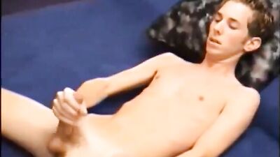 Webwank Hot-Shots: Twinks Cumming on Webcam - Amateur Solo Cums!