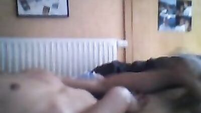 Bedtime Jerks: Amateur Web-Cam Jocks Spill Their Cum!