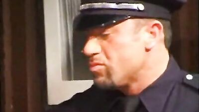 Gay Porn: Prisoner gets fucked hard by the Guard!