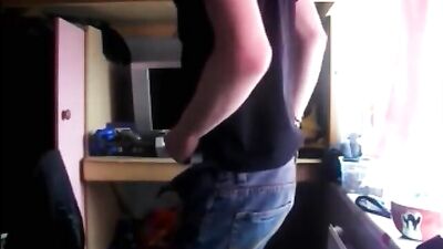 Redheads Room Toys: Big Cock Amature Ass Play