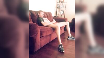 Hot Red-Haired Dude Gets Handjob from Big Cocks!