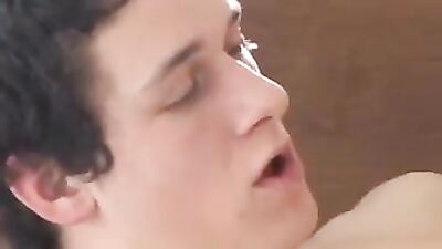 Teen Bareback Action Sex! Great Gay Porn Video