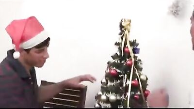 Latino Holiday Sexcapades: Action-Packed Gay Porn Video!