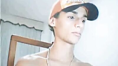 Gay Porn: Cute Naked Guys Amateur Web-Cam Handjob