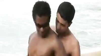 Beach Fuck Fest: Action-Packed Gay Porn Adventure