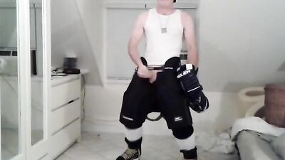 Hardcore Hockey Boys Wild Wank!