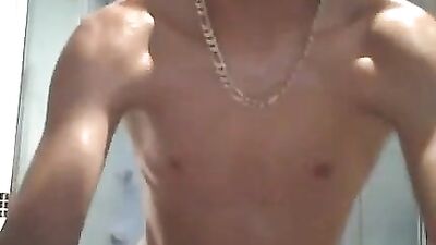 Young Shower Love: Two Amateurs Unleash Their Desires