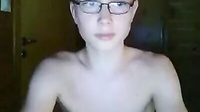 Young Blonde Nerdy Web-Cam Boy Masturbates in First Time Solo Session!