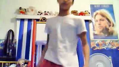 Gay Porn Twink Boy Wank: Web-Cam Solo Amature Adventure