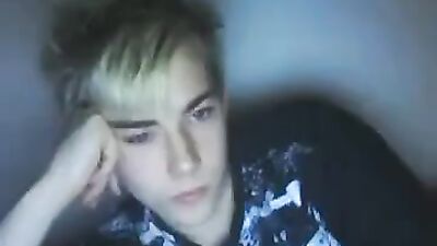 Blond Body Camwanker: Old School Solo Porn