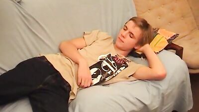 Bareback Oral Mess: The Ultimate Schoolmates Adventure