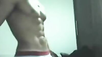 Muscle Dreams: Amateur Handjob with Huge Muscle Guys