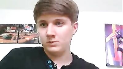 Gay Porn - Alexis Masturbating: Cum Shots, Web-Cam & Handjobs!