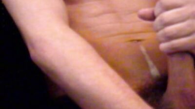 Cumming Solo: Amateur Gay Fun