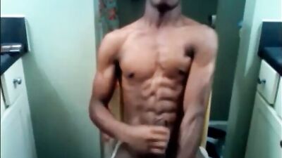 Black Muscle Twink Cam Show