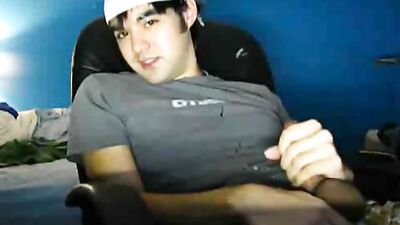 Mega Cum: The Ultimate Turkish Handjob Experience