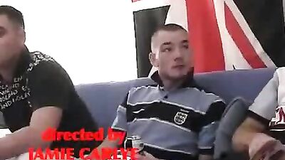 Gangbang in their flat: A wild orgy for all!