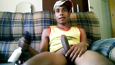 Young Black Cumshots: Explosive Amateur Wanks and Cums!